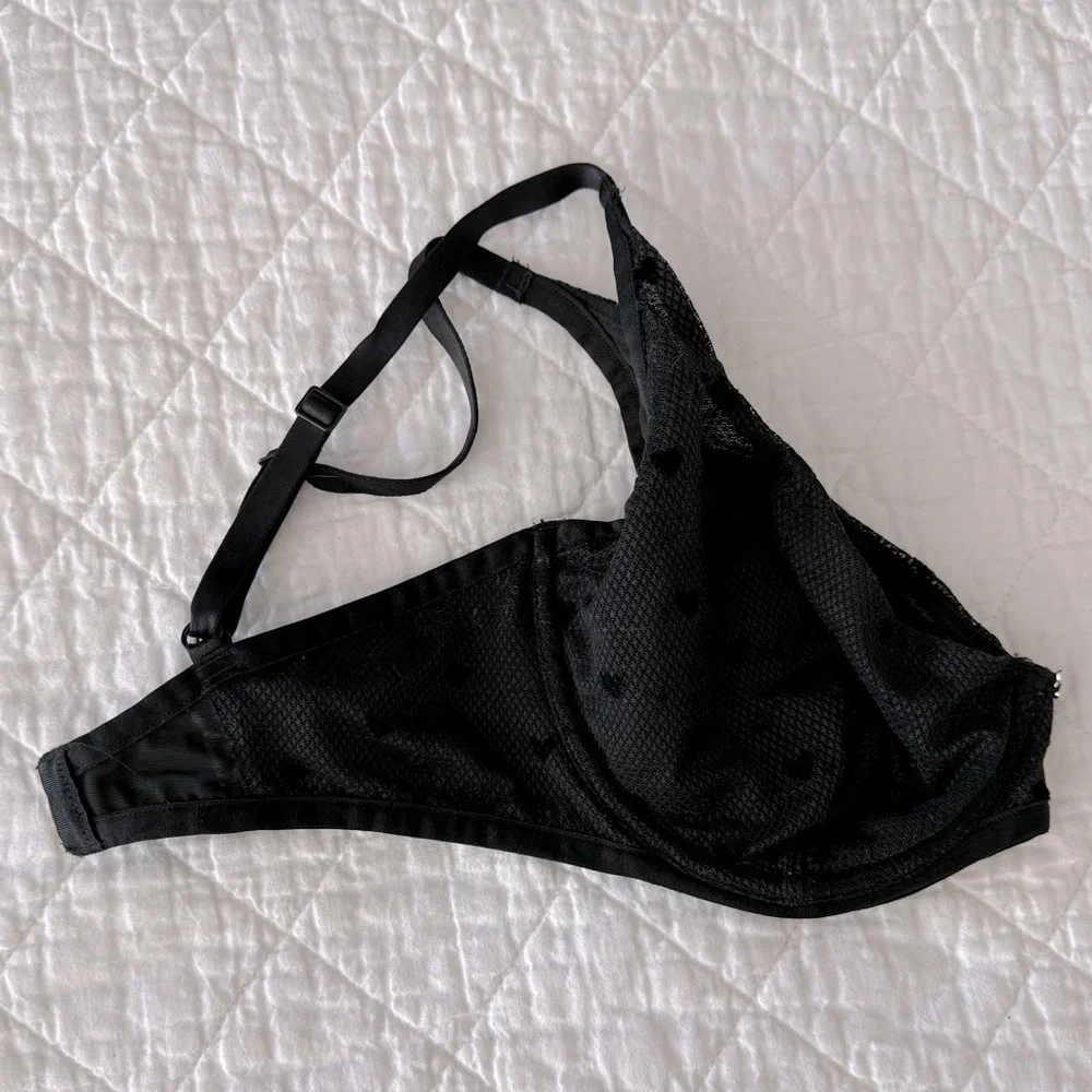 Calvin Klein Black Underwire Bra with Adjustable Straps